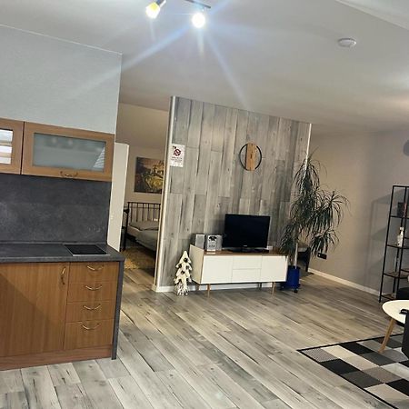 בויניצה Apartments Renesance מראה חיצוני תמונה